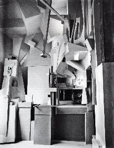 Kurt Schwitters - Merz Bau, detail, ca. 1933. Mixed media, 393x580x460cm - ph. Wilhelm Redemann